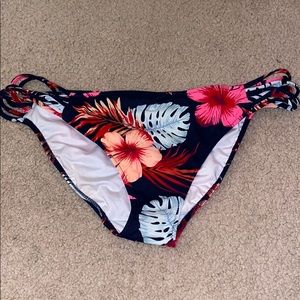 Great condition floral VS bathing suit bottom